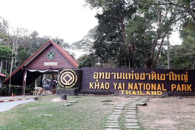 Khao Yai National Park Hiking Day Tour: Haew Narok and Haew Suwat - Haew Narok Waterfall hike: 1 km to the viewpoint and stairs on the way down
