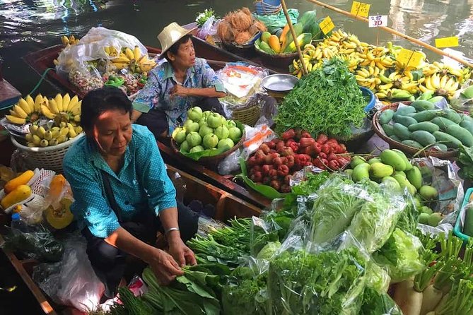 Khlong Lat Mayom & Taling Chan Local Floating Markets Tour (SHA Plus) - Khlong Lat Mayom: a calmer floating market morning in Bangkok
