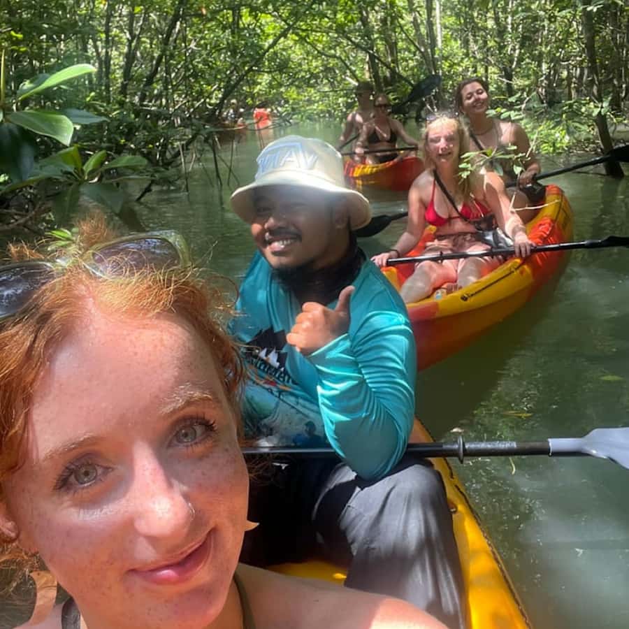 Ko Lanta: HALF DAY EXPLORE MANGROVE KAYAKING TOUR AND LUNCH - From your resort to Tung Yee Peng Pier, without making it complicated