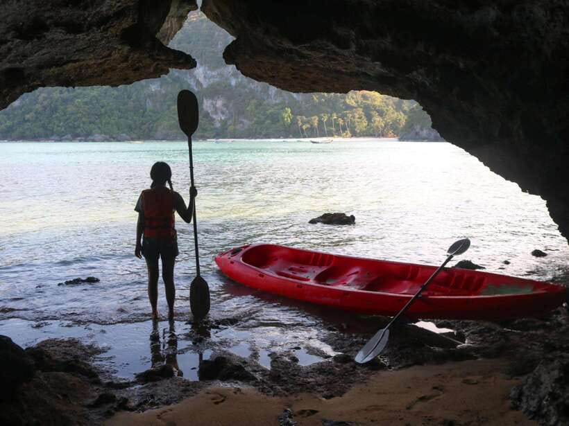 Ko Lanta: Kayak and Long-Tail Boat Nature and Wildlife Tour - Pickup, the pier, and how the day starts
