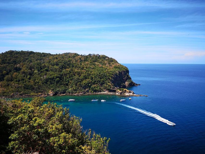 Ko Lanta: Koh Rok & Koh Haa Snorkelling Tour by Speedboat - Comfort and Crowd Reality on a Small Speedboat