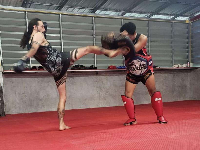 Ko Lanta: Learn The Art of Muay Thai - Adin Muay Thai School - 60 minutes or 90 minutes: how to pick the right session