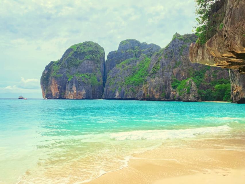 Ko Lanta: Phi Phi Day Trip by Speed Boat - Maya Bay photo stop at Phi Phi Lay, and how to use it