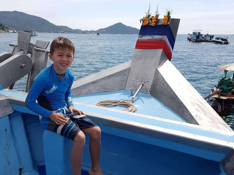 Ko Tao: Morning Trip to Ko Nangyuan’s Serene Oasis by Oxygen - Thai lunch on the Oxygen boat, plus the rhythm of the cruise