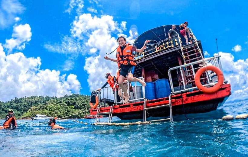 Koh Chang: 3 or 4 Islands Snorkel & Beach Tour by Big Boat - Key highlights to look for