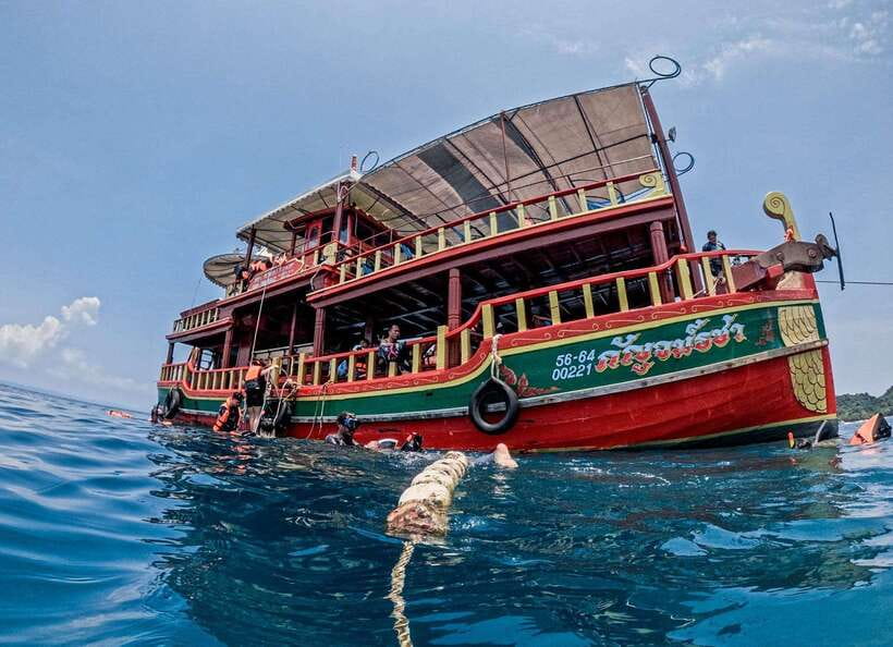 Koh Chang: 3 or 4 Islands Snorkel & Beach Tour by Big Boat - On the Big Boat: Comfort, Crew Rhythm, and Photo Moments
