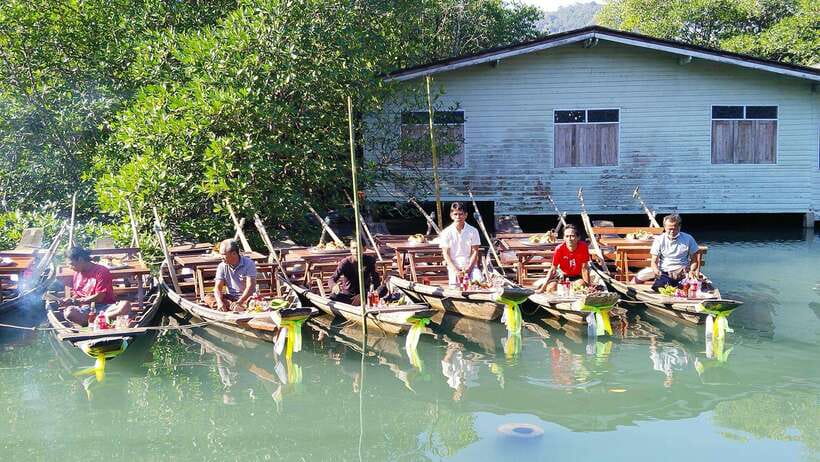 Koh Chang: Mangrove Forest Gondola Tour - Quick Take: Salak Khok Gondola Tour in 60 seconds