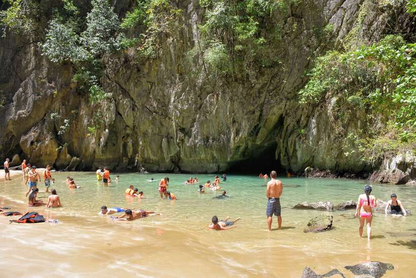 Koh Lanta: 4-Island Adventure Tour to Emerald Cave - Snorkeling that fits the day: Koh Kradan reef time and Koh Chueak