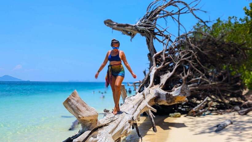 Koh Lanta: 4 Islands, Emerald Cave & Koh Kradan by Speedboat - The speedboat ride: expect open-air fun, and plan for rough water