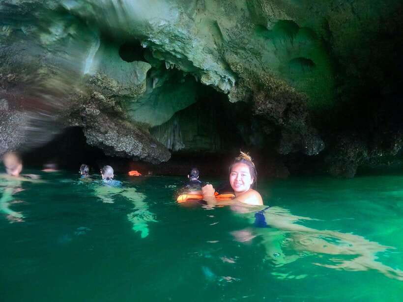 Koh Lanta: 4 Islands, Emerald Cave & Koh Kradan by Speedboat - Stop 1, Koh Chueak snorkeling: quick water time with real variation