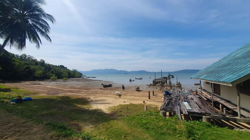 Koh Lanta Cultural Tuk-Tuk Tour: Old Town, Batik & Mangroves - Should you book this tuk-tuk cultural tour?