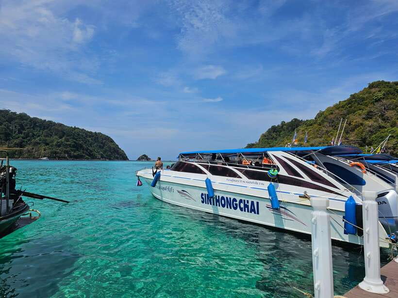 Koh Lanta: Koh Rok and Koh Haa Snorkeling Adventure - Comfort, safety, and who should skip this day