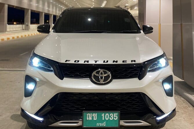 Koh Lanta Private Transfers to or from Krabi Airport (KBV) - Luggage help, water, and that small customer service moment