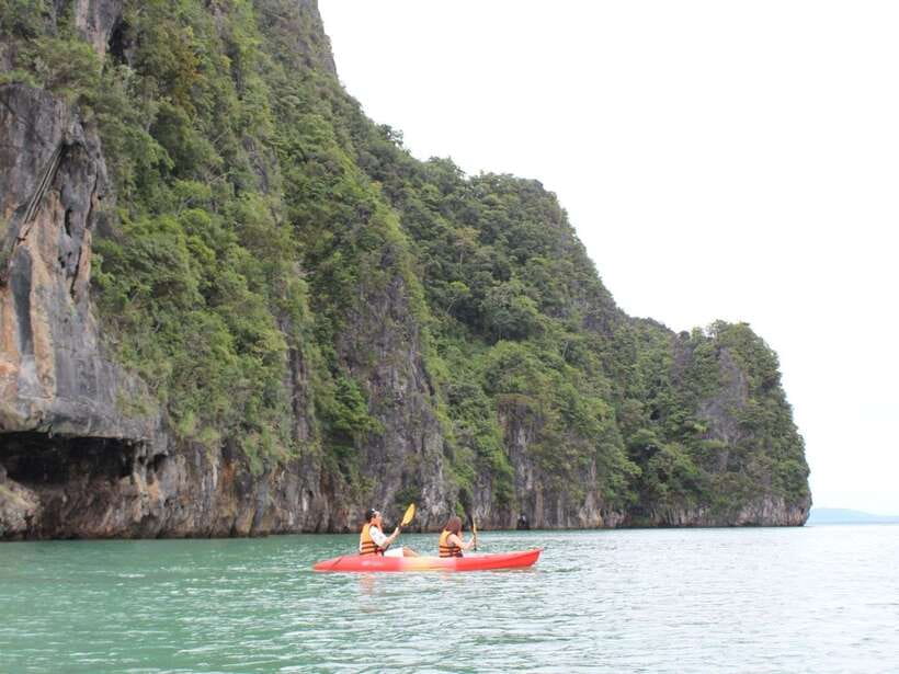 Koh Lanta: Sea Cave Kayaking and Talabeng Island Tour - Key highlights you will actually feel on the day