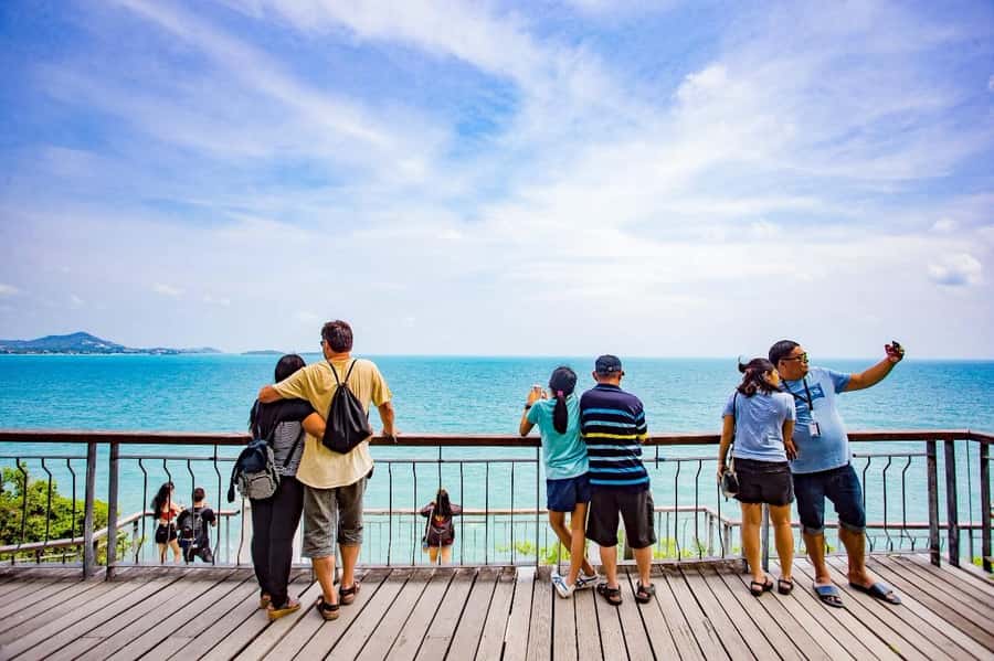 Koh Samui: Half Day Around Island Tour with Transfers - Kunaram Temple and Luang Por Daeng, a Quiet Stop With Real Weight