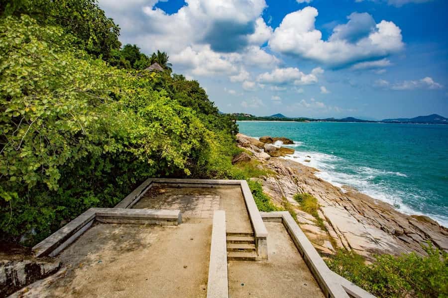 Koh Samui: Half Day Around Island Tour with Transfers - Transfers, Pickup Areas, and the Group Reality