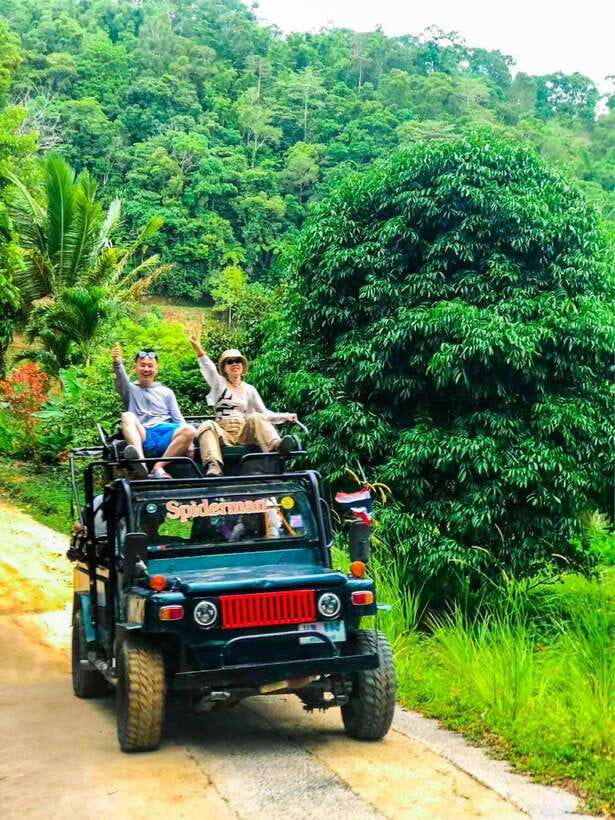 Koh Samui Jungle Adventure: 4x4 Off-Road Safari & Lunch - Hin Ta and Hin Yai, Wat Khunaram, and the mummified monk
