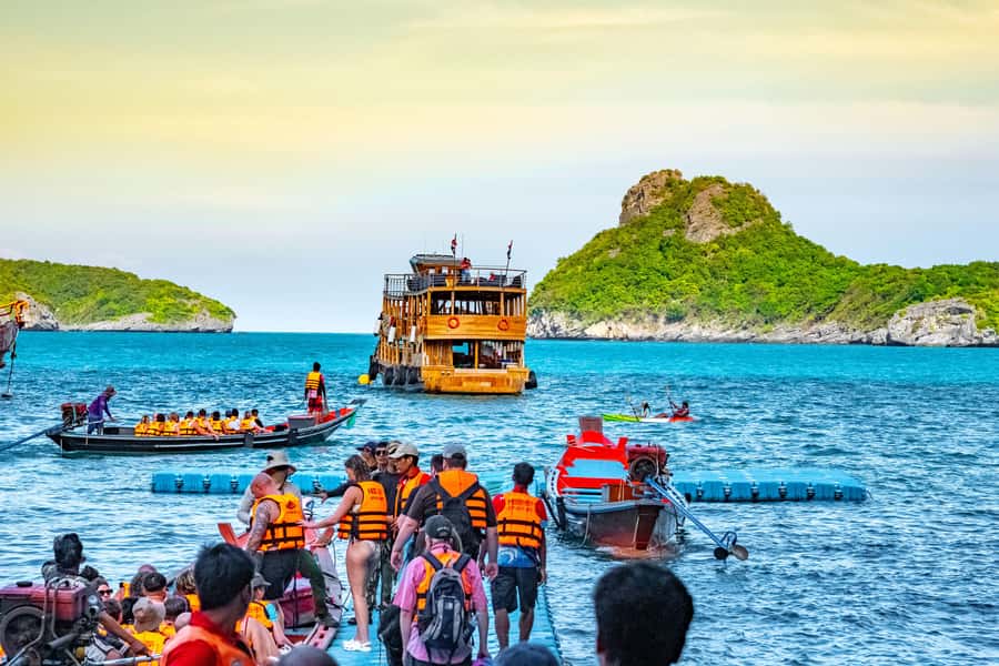 Koh Samui: Mu Ko Ang Thong Park Cruise with Kayaking Option - Sea kayaking to Tum Rang: why the option is worth it