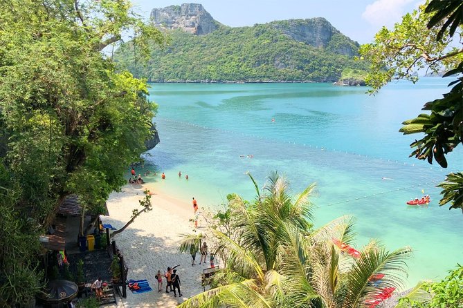 Koh Samui to Angthong National Marine Park Trip By Big Boat - The Food and Crew Setup: What Makes the Day Feel Easy