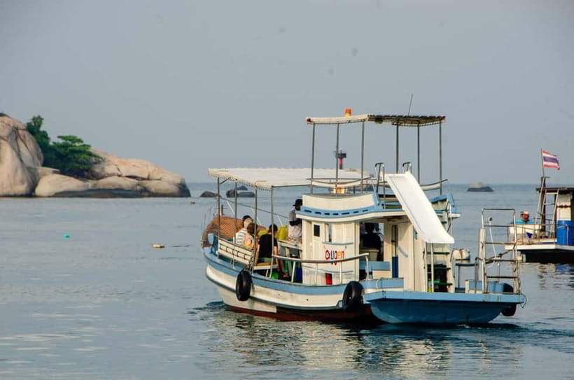 Koh Tao: First Light Snorkel Adventure with Oxygen Tours - Aow Leuk: Schools of Fish in the Shallows