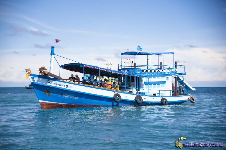Koh Tao: Islands Snorkeling Highlights Day Tour & Lunch - Mango Bay lunch onboard: a real break between snorkel sessions