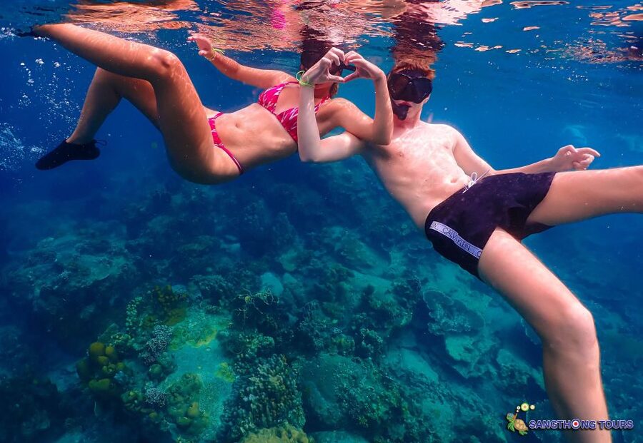 Koh Tao: Islands Snorkeling Highlights Day Tour & Lunch - The real secret sauce: guides with energy and good spotting