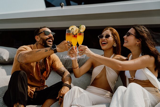 Krabi: 4 Island Luxury Yacht with Snorkelling & Clear Kayaking - Cruise views that feel like a highlight reel: Gateway, Chicken Island, and the white-sand beach