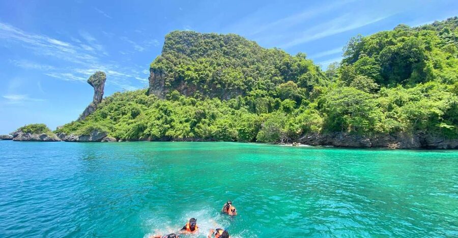 Krabi 4 Island One Day Tour by Speed boat or Longtail boat - Speedboat vs longtail: pick your pace on the Andaman Sea