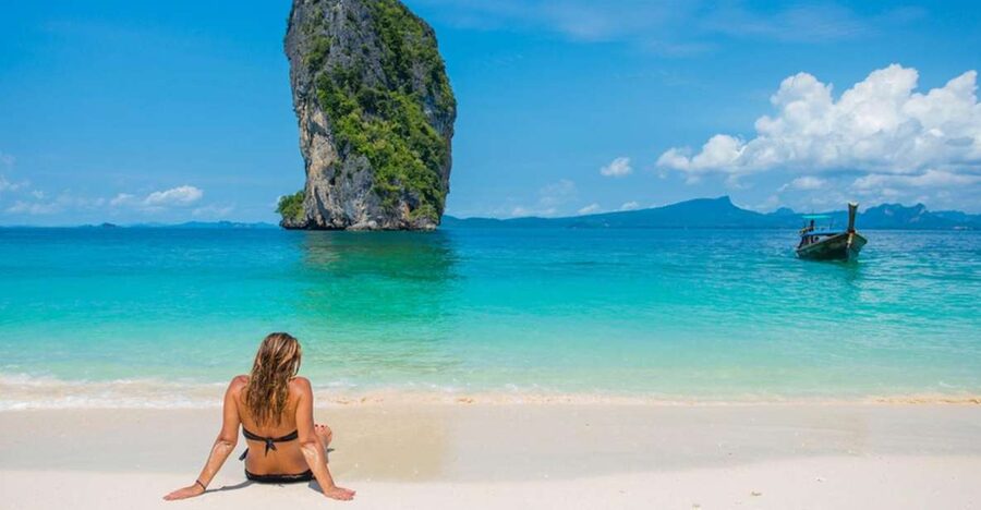 Krabi: 4 Islands Day Trip by Speedboat Including Lunch Box - Ko Tup: walk the sandbar vibe next to turquoise water