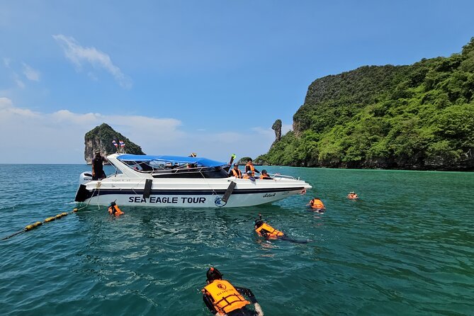Krabi 4 Islands Speedboat Tour Snorkeling and Beach Lunch - Snorkeling gear, life jackets, and the comfort details that matter