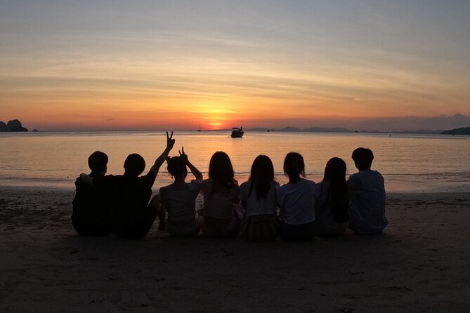 Krabi 7 Islands Snorkeling, Sunset Dinner & Plankton Night - Timing, crowd control, and the small-group feel