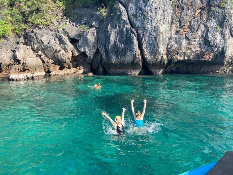 Krabi: 7 Islands Sunset Tour with Buffet Dinner & Snorkeling - What the boat ride is like (and why your clothes matter)