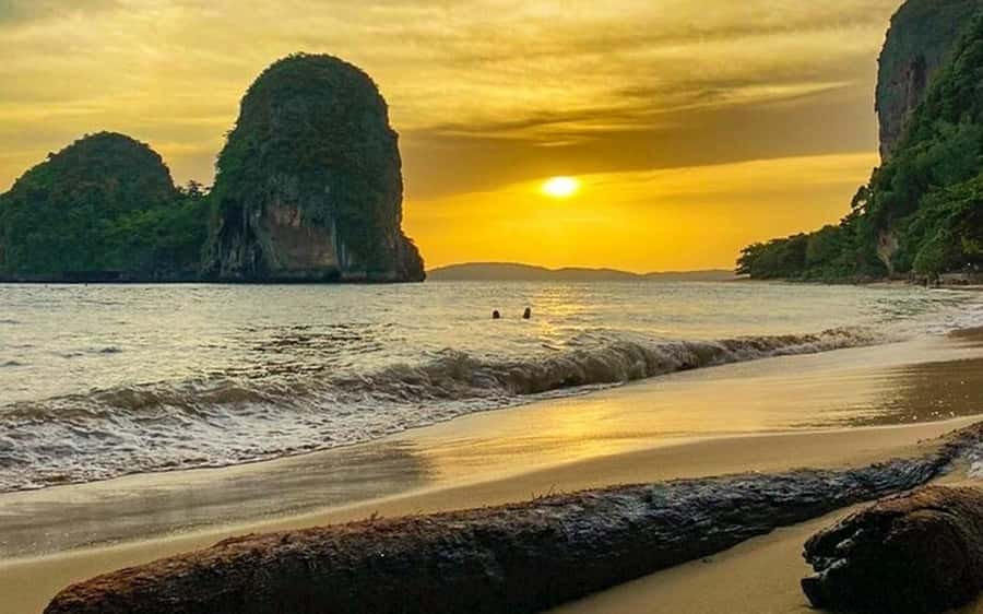 Krabi: Bioluminescent Plankton, Snorkeling & Sunset Tour - Bioluminescent plankton at night: what you should expect and how to see more glow