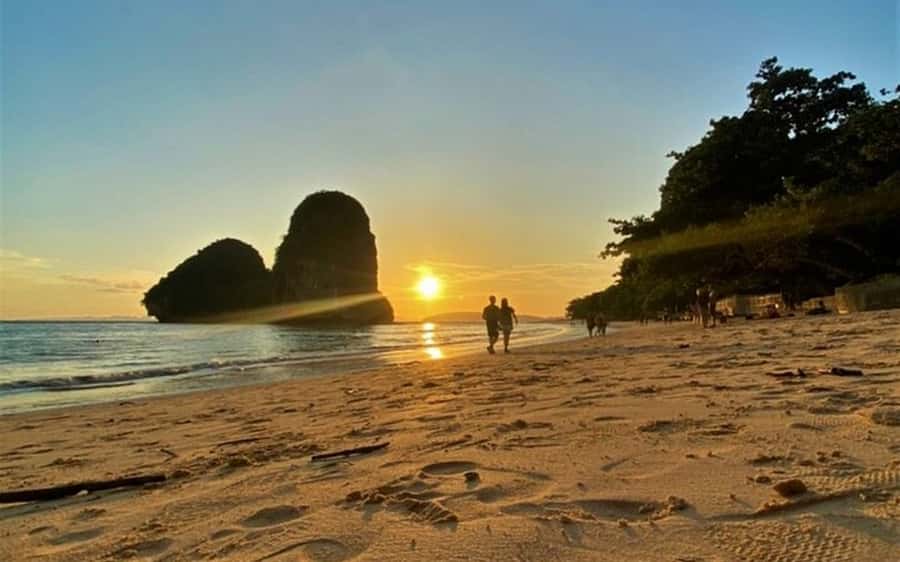 Krabi: Bioluminescent Plankton, Snorkeling & Sunset Tour - Price and value: how $40 adds up, plus the national park fee