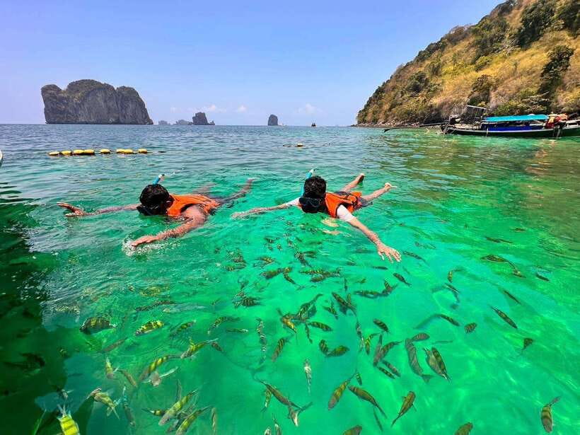 Krabi:Day Trip 4 Islands by Premium Longtail Boat with Lunch - Phra Nang Cave Beach: Cliffs, Water, and the Princess Spirit House Story