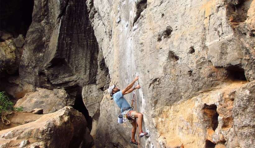 Krabi: Half-Day Rock Climbing Introduction at Railay Beach - Why Railay is a smart place to start rock climbing
