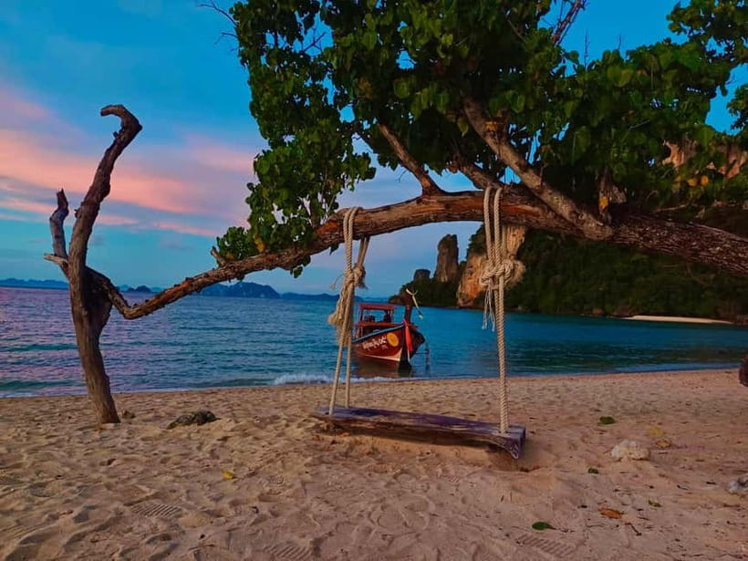 Krabi: Hong Island & Ko Pak Bia Tour with Sunset Dinner - Key moments that make this tour worth your time