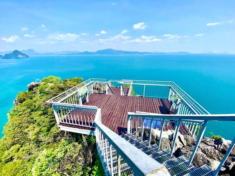 Krabi: Hong Island Longtail Boat & Kayak Tour w Buffet Lunch - Hong Island and Hong Lagoon kayaking: where the day becomes yours