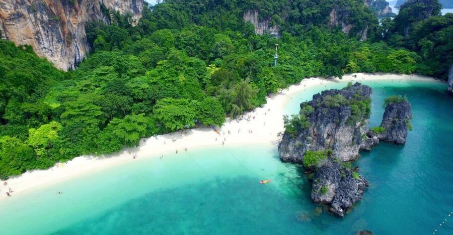 Krabi: Hong Islands Day Tour by Longtail Boat - Lao Lading Island: beach lunch with sand-time built in