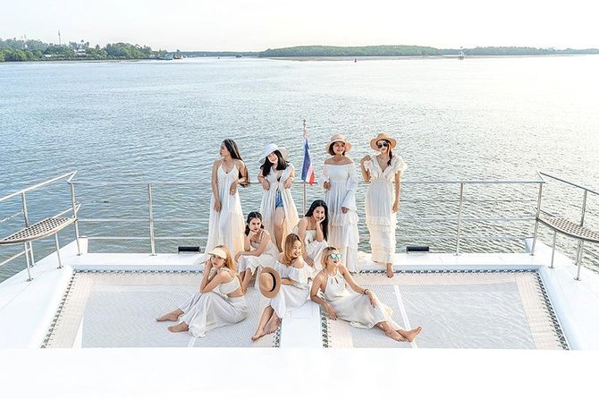 Krabi Hong Islands Sunset Party Catamaran Cruise - Lao La Ding Break for Beach Calm and Cliff-Backed Photos