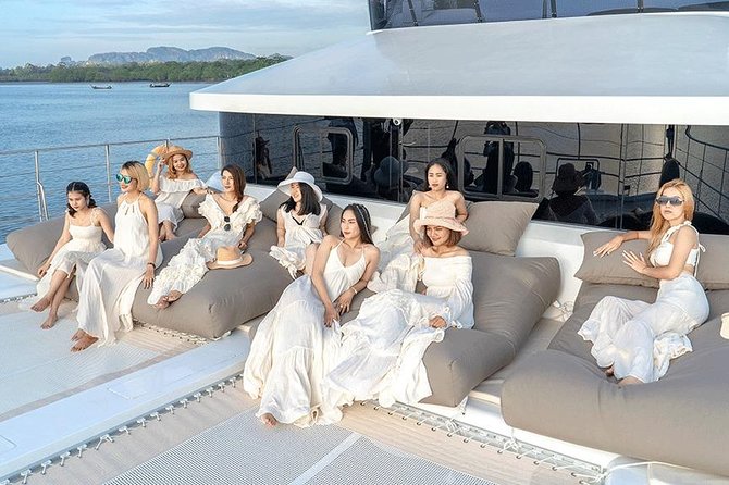 Krabi Hong Islands Sunset Party Catamaran Cruise - Hong Island Time: Buffet, Snorkel Gear, Beach Relaxing, and a View Option