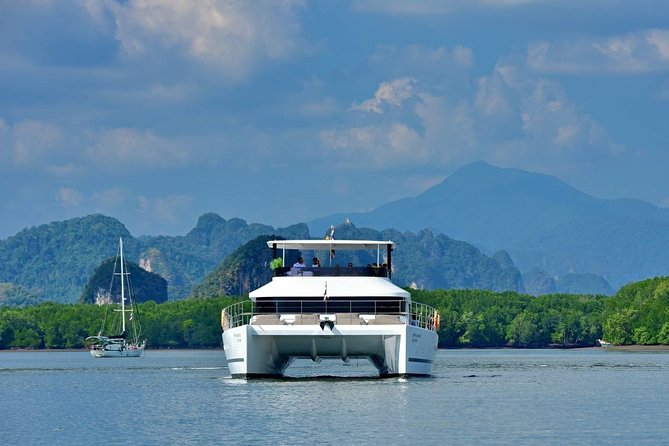Krabi Hong Islands Sunset Party Catamaran Cruise - Railay Bay and Phra Nang Cave, the Scenic Warm-Up from the Catamaran