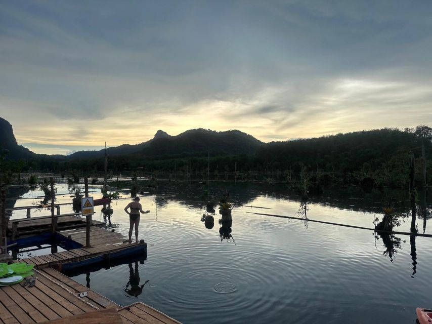 Krabi: Klong Root Kayaking Viewpoint,Fish Feeding and more - Logistics that matter: guides, group pace, and avoiding surprises