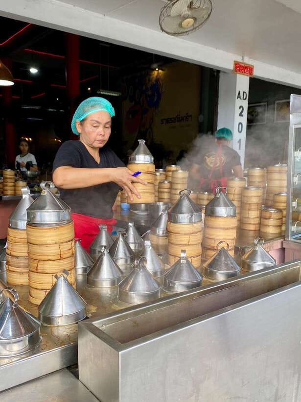 Krabi: Morning Food Tour with Local Guide - Guide View: why the explanations make the food hit harder