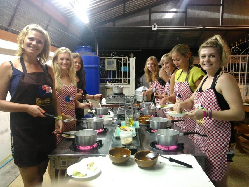 Krabi: Morning or Afternoon Culinary Adventure at Smart Cook - The 4-Hour Flow: Welcome Drinks, Workshop, Then Cooking Time
