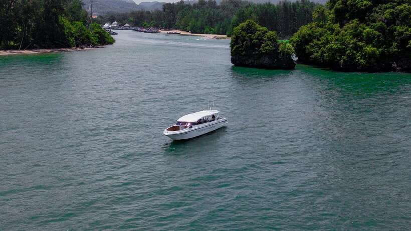 Krabi: Phi Phi and 4 Islands with Snorkeling by Speed Boat - What the best guides do for this tour (and why it matters)