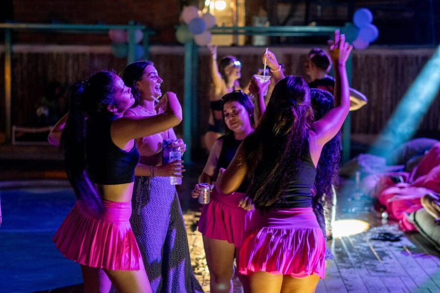 Krabi Pub Crawl - Join Nomads For The Best Night in Ao Nang! - The grand finale: the nightclub where entry is covered