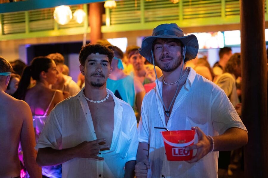 Krabi Pub Crawl - Join Nomads For The Best Night in Ao Nang! - Taxis included, so you spend less time figuring things out