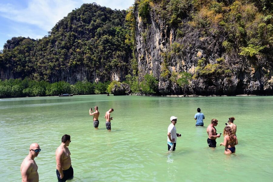 Krabi's Hong Island Speed Boat Blast with 360° Viewpoint - Hong Lagoon: The Photo Stop That Makes the Day Worth It