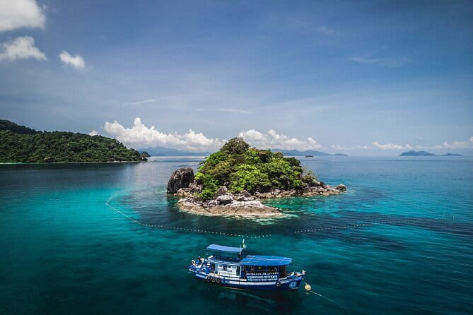 Laem Chabang to Bangkok Landmarks with Entrance Tickets & Lunch - Lunch included, so you do not lose your momentum